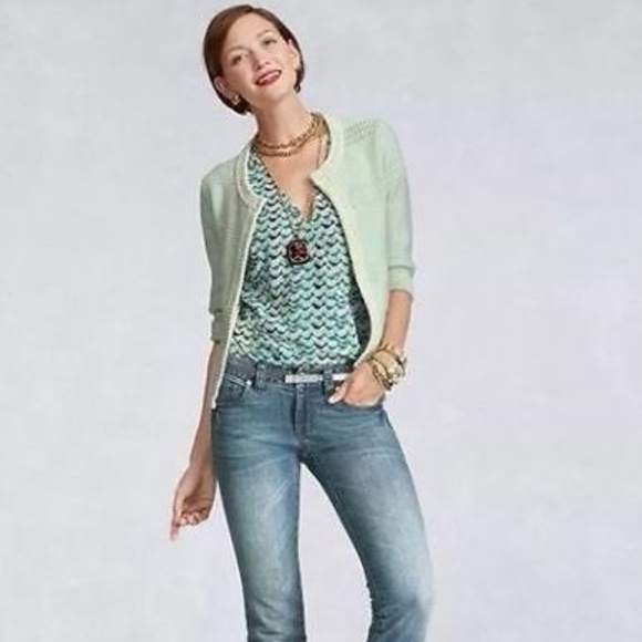 CAbi Jackets & Blazers - HP 2/12 EUC Cabi Society Sweater in Mint